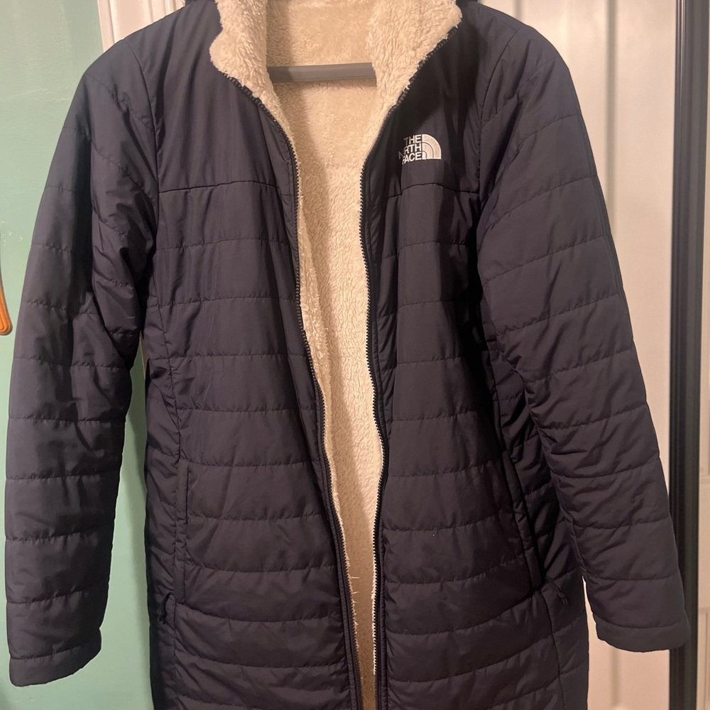 The North Face reversible Navy/cream Quilted Coat